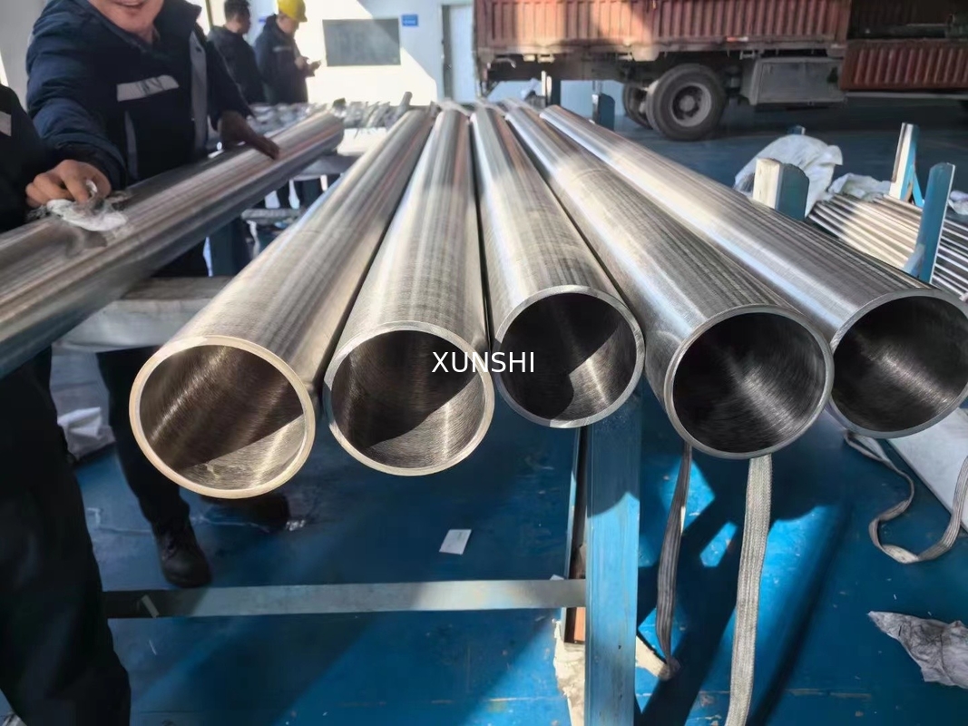 Alloy 28 UNS N08028 1.4563 high­alloy multi­purpose austenitic stainless steel for service in highly corrosive condition